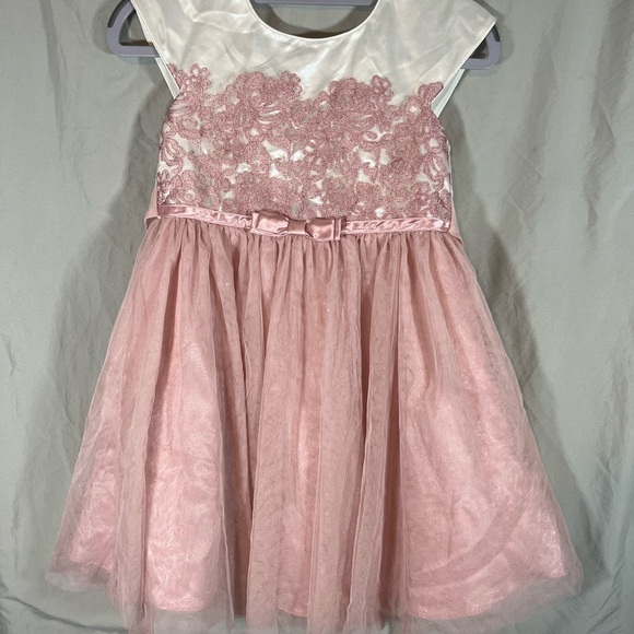 Jona Michelle Other - Jona Michelle Elegant Pink Lace Kids Dress